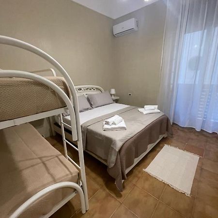 Villa Romano'S House à Naples Extérieur photo